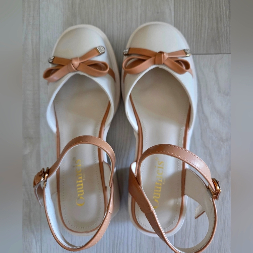 Elegant White and Tan Women's Sandals